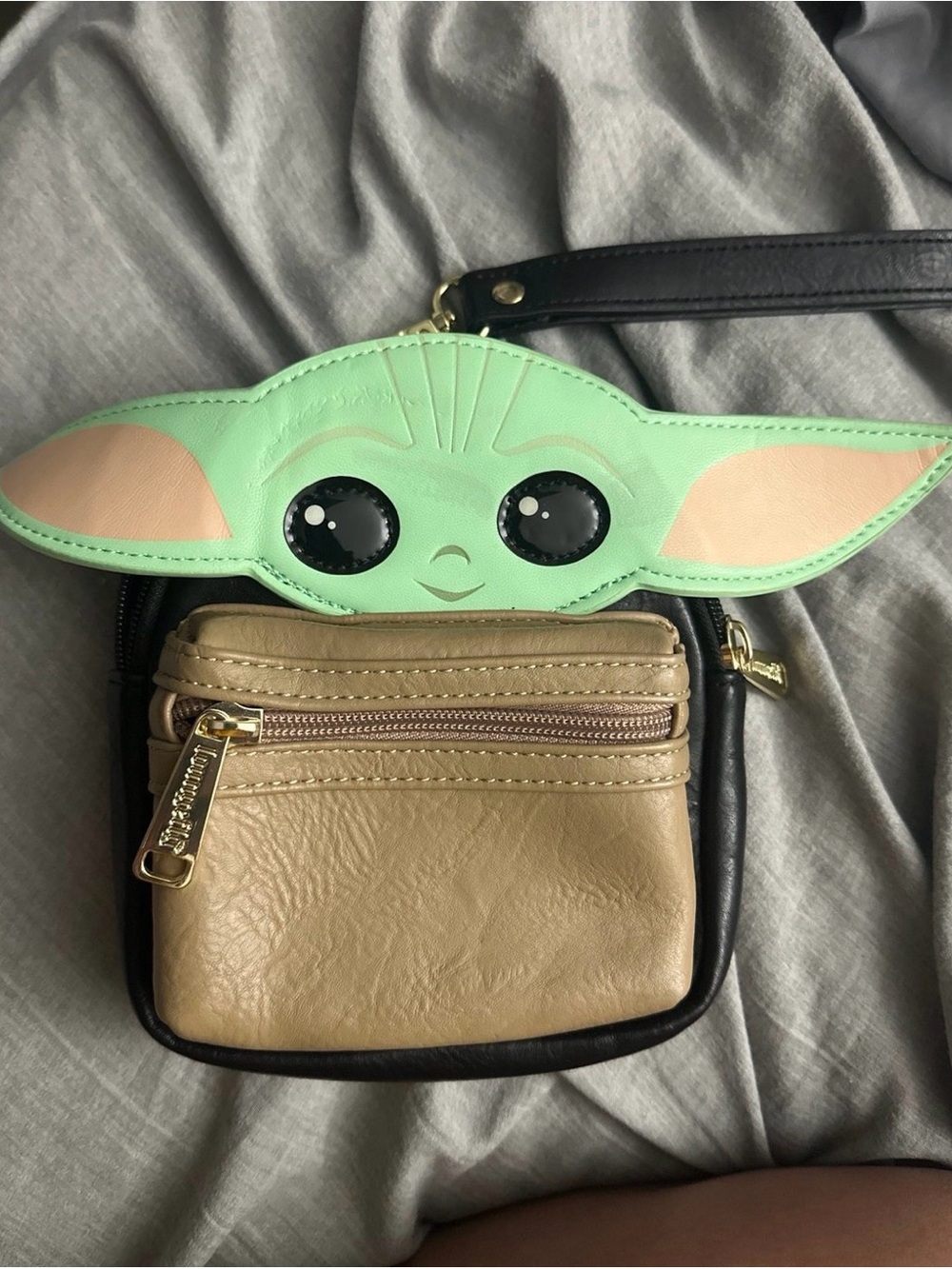 Loungefly The Child (Grogu) Wristlet